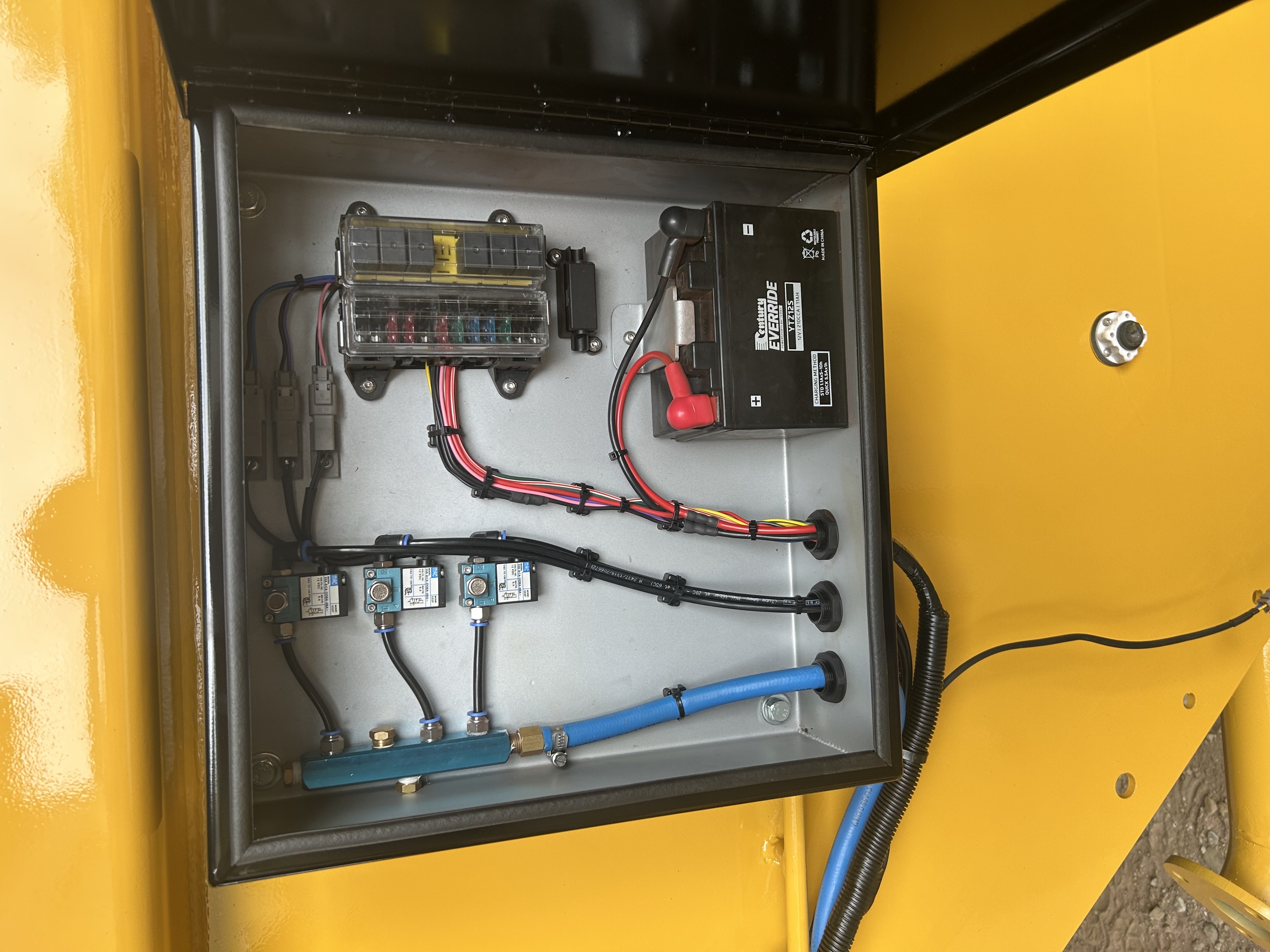 Construction machinery electrical diagnostics and troubleshooting